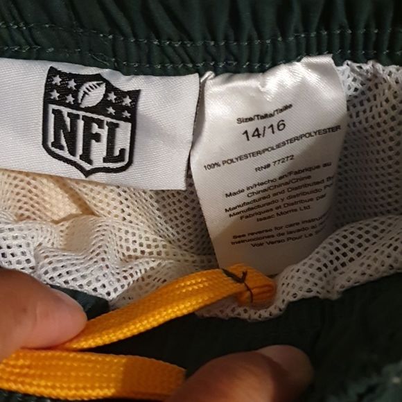 NFL Green Bay Packers Swim Trunks Boys sz 14/16 - Picture 4 of 5